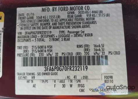 2015 Ford Fusion S z USA, uszkodzony, nr VIN 3FA6P0G70FR232119